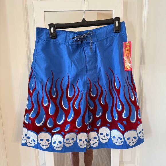 NEW RIP BOW Flames and Skull Shorts Size Small Color Blue Silver Red - Picture 2 of 7
